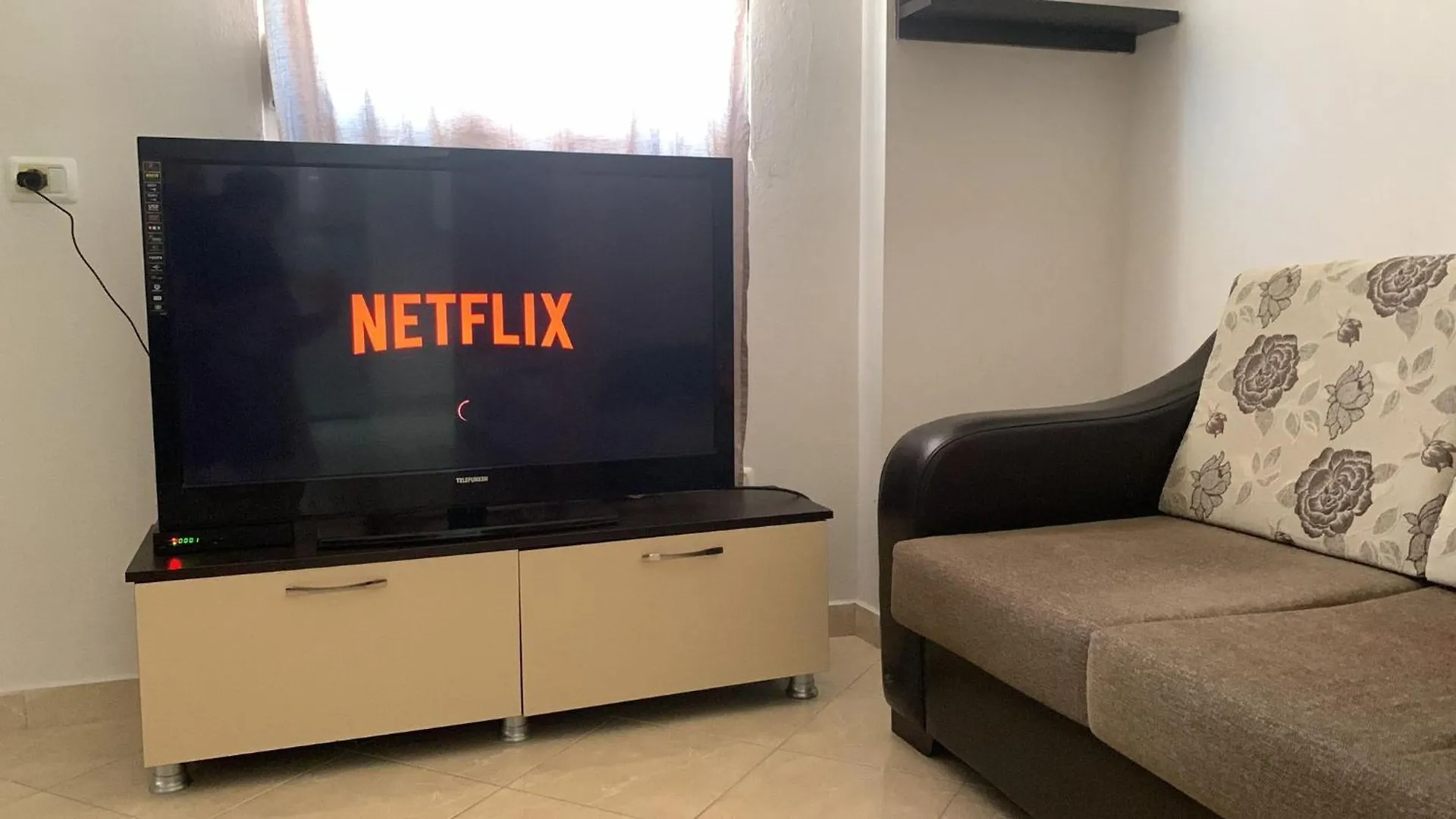 Relax Rental Vlorë 아파트